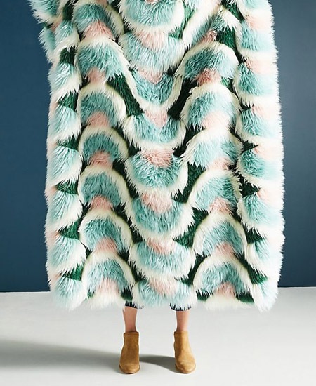 Keep Cozy this Fall with These 7 Faux Fur Throws | InStyleRooms.com/Blog